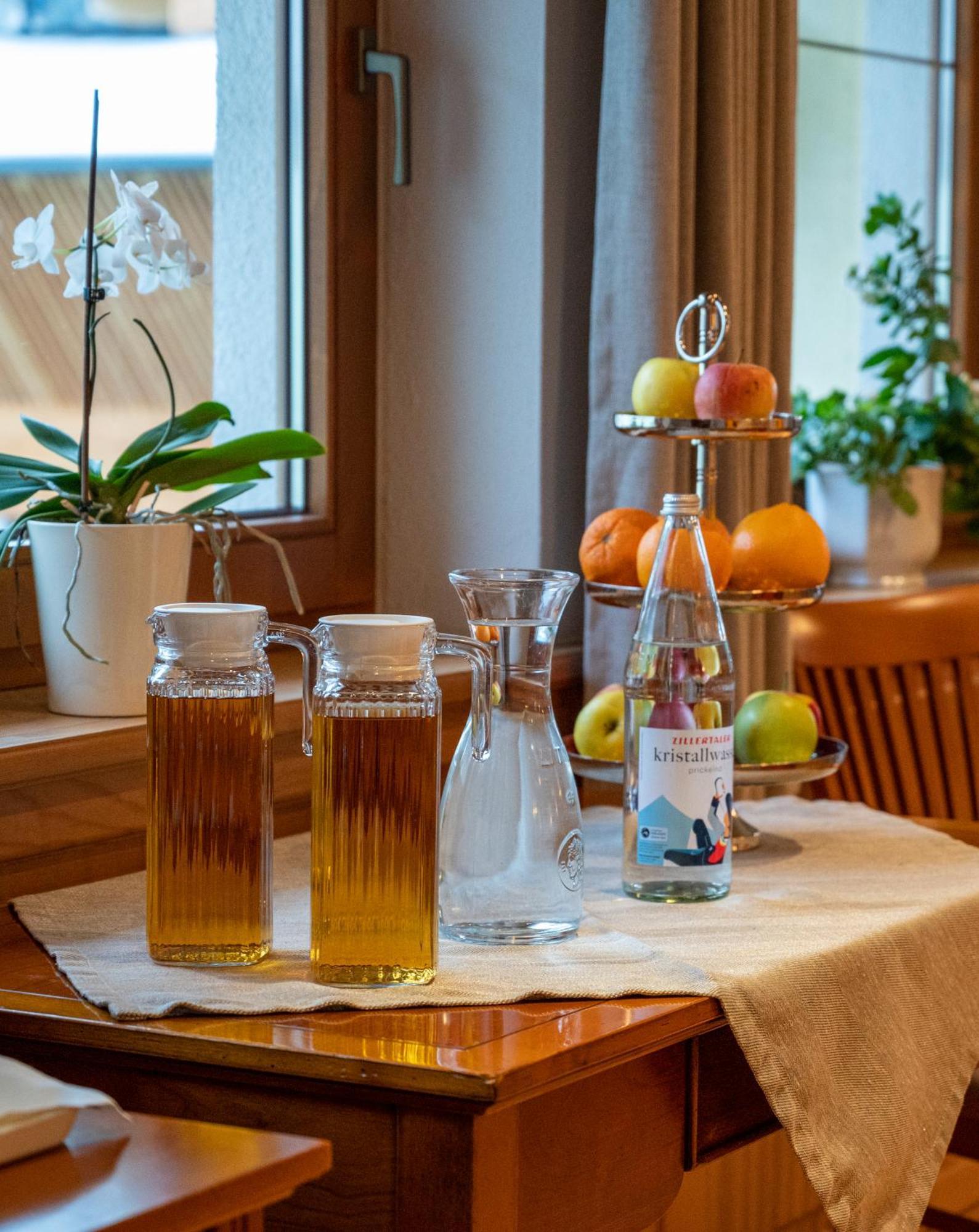 Hotel Waldheim Garni ไมย์อาโฮเฟิน ภายนอก รูปภาพ